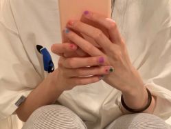 -悦指间美甲美睫