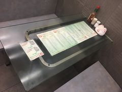 桌子-义顺牛奶公司(庇利金街店)