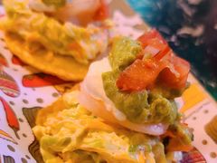 鲜虾牛油果塔塔-Famous肥猫墨西哥音乐餐吧(五棵松华熙LIVE店)