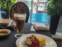 -圣丰索菲特·2 On 988 Café 自助餐厅