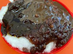 红豆巧克力酸磨糕-王中王刨冰