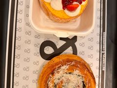 -BUTTERFUL&CREAMOROUS 黄油与面包(三里屯太古里店)
