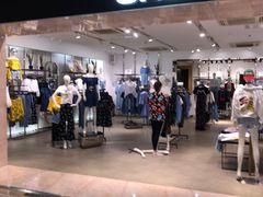 -家乐福(古北店)