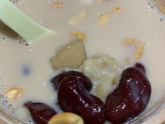 -八婆婆烧仙草(曾厝垵店)