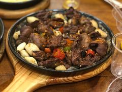 -老东镇啤酒屋海鲜加工·蒸汽海鲜·海鲜烧烤(台东店)