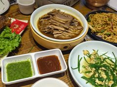 -蒙亨·手把肉·蒙古包文化主题餐厅(天恒广场店)