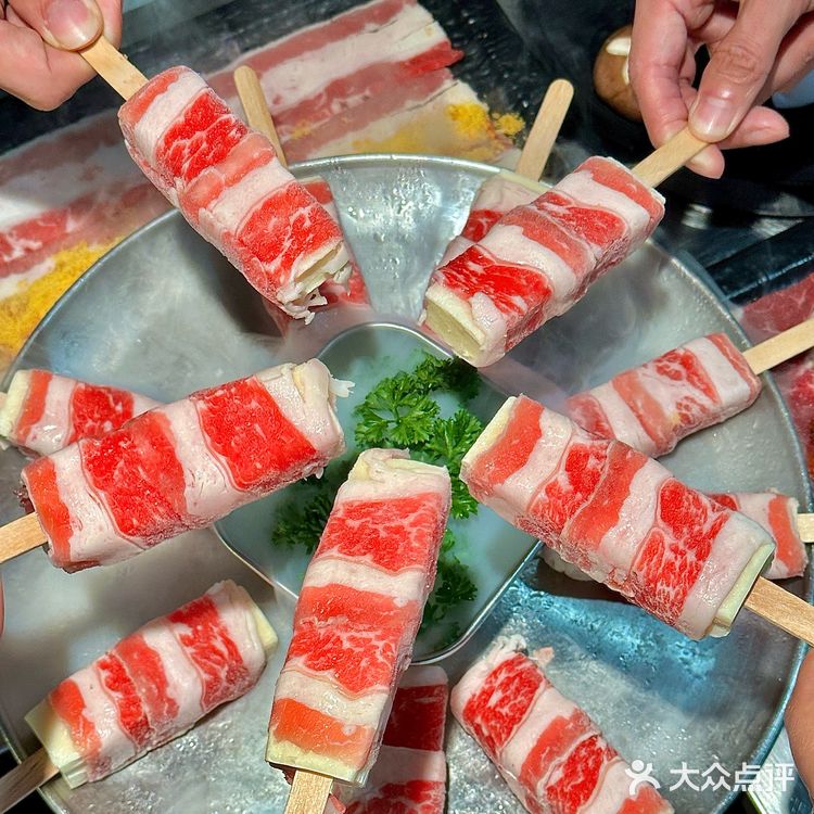 来建设路只办一件事。。。