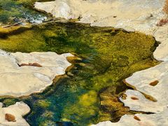 -燕子河大峡谷天坑仙境