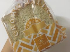 -皇冠 · 玛莉奥(丽江店)