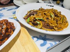 牛肉甩面-小菜园新徽菜(芜湖镜湖苏宁店)