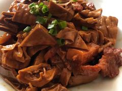 笋尖焖肉-印象徽州·正宗徽菜体验店