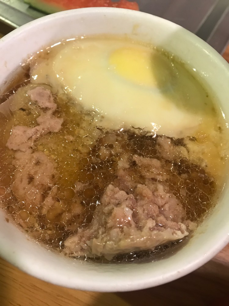 肉沫蒸蛋# 10元,肉是肥瘦相间,鸡蛋有点硬了,很下饭的菜.