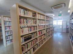 -淮海中路街道图书馆