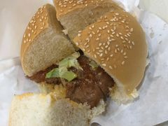 猪扒包-旺角宝港式茶餐厅(寮步店)