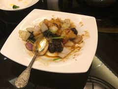 黑蒜大千爆虾球-北京四季酒店·采逸轩