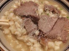 普通羊肉泡馍-老兰家传统烧烤炒菜泡馍(小南门店)