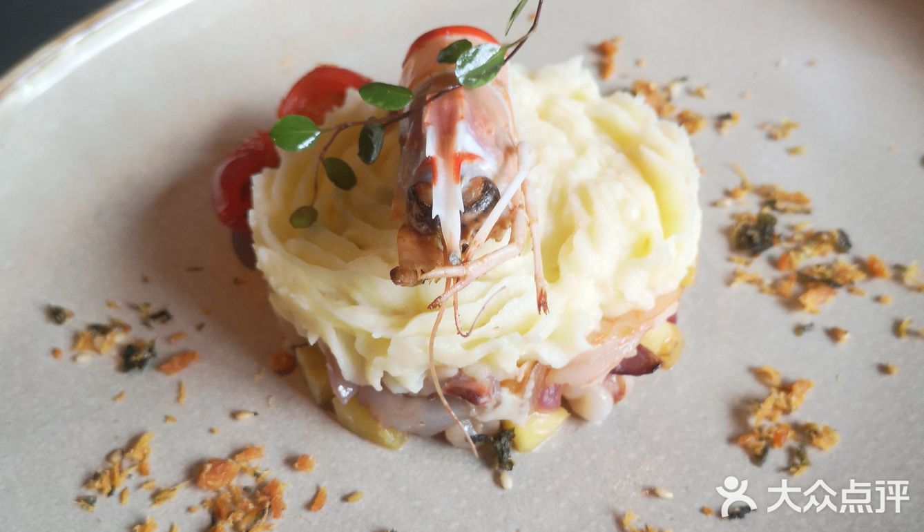 来东营出差，研究了一下大众点评的西餐来了这家