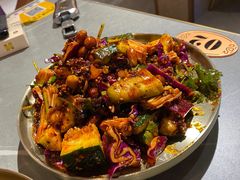 -围炉肉舍•炭烤活鳗•丹东海鲜烤肉(步行街店)