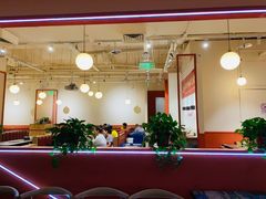 门面-鸡遇虾煲干锅火锅(小寨金莎店)
