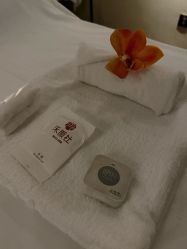 -禾颜社·精致美容