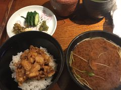 -みかわ是山居