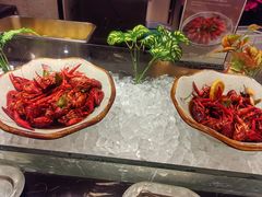 -广州万富希尔顿酒店·感趣自助餐厅·金秋蟹宴生蚝海鲜刺身