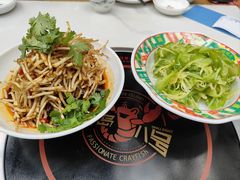 折耳根+凉拌苦瓜-海岛八号龙虾烧烤田鸡(蓝天路总店)