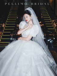 -派丽莫Pellimo原创设计婚纱品牌