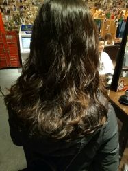 -PE SALON