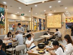 -花馬肆.云南过桥米线(汉神购物广场现场熬汤店)