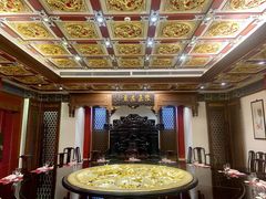 -梅龙镇酒家(南京西路总店)