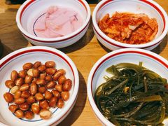 四小菜-秋木烤肉·韩国牛肉名家(高新旗舰店)