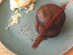 熔岩巧克力蛋糕配冰淇淋-EN SPACE恩空间