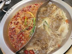 -沸炉重庆老火锅(军事博物馆店)