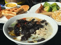 -上海漕河泾万丽酒店
