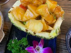 泰式菠萝酸甜虾球-Hi YOU你的饭局泰餐厅(雍和宫店)