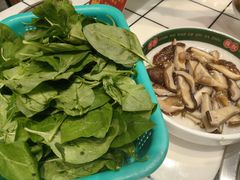 -强叔现切猪杂粥(翻身店)