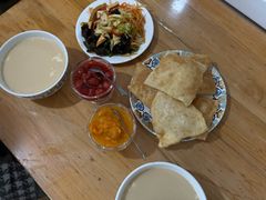 -努尔古丽奶茶