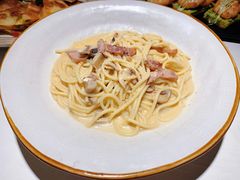 奶油蘑菇培根意面-秀儿家の小确幸花园西餐厅