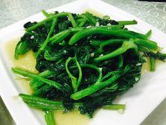 -老许家正宗驴肉黄面胡羊焖饼·烧烤(名吃广场店)