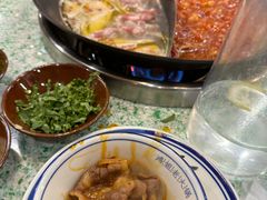 -鸿姐老火锅(疁城新天地店)
