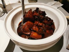 百叶结红烧肉-屋里厢上海菜馆