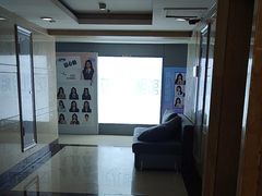 -花儿照相馆·最美证件照(红旗街万达店)