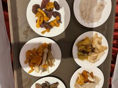 -天宜隆蘑菇宴火锅(石景山旗舰店)