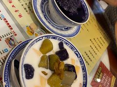 -广信牛奶甜品世家(台东店)