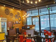 大堂-老啪叽串炒饭(铁百店)