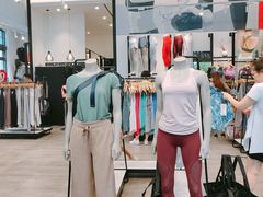 -lululemon(比斯特购物村店)