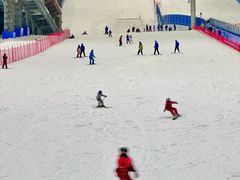 -哈尔滨热雪奇迹
