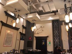 大堂-仁虎老火锅(黄泥磅店)