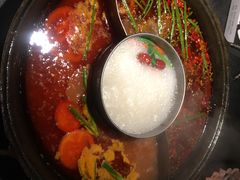 -渝涯重庆豆花老火锅(中赢国际店)
